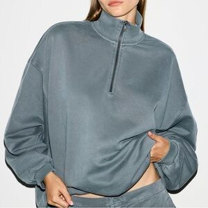 SKIMS NWT Boyfriend Fleece Oversized Half Zip Slouchy Half Zip Pullover‎ Size XL